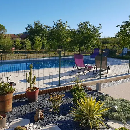 Les Chambres Masvignier Bed & Breakfast